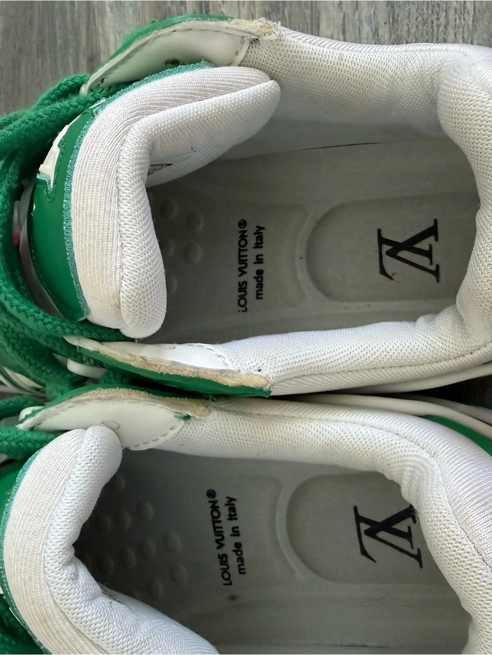Louis Vuitton LV Maxi Trainer Green & White Sneakers with Multicolor size 9 - Picture 5 of 9